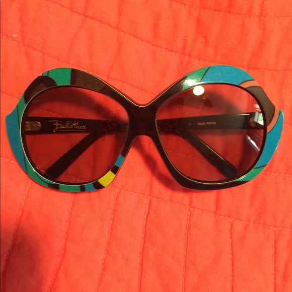 Authentic Vintage 60s Pucci Sunglasses - Picture 1 of 3